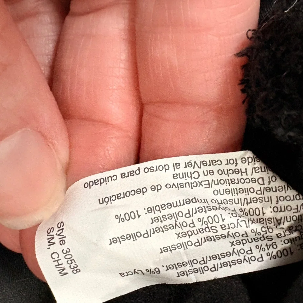 Isotoner Quilted Gloves Womens S/M Black Faux Fur Trim Insulated Winter 30538